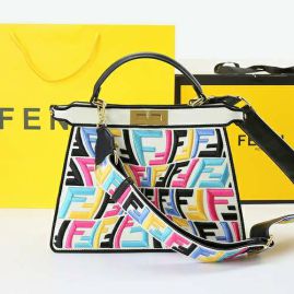 Picture of Fendi Lady Handbags _SKUfw152941838fw